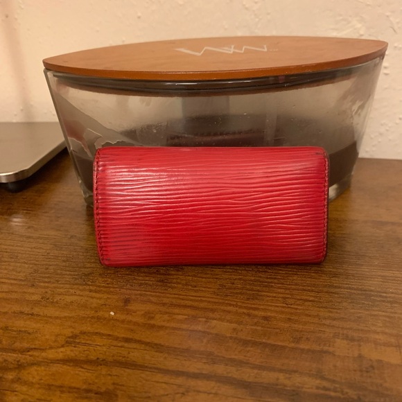 Louis VuittonRed Epi Leather 4 Key Holder CASE - Picture 2 of 12